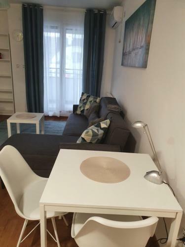 Anja Apartman Grbavica