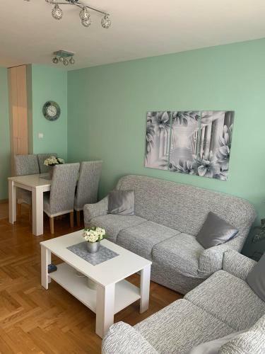 Apartamento Stan Na Dan - Novi Sad