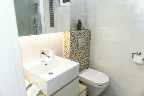 Lare Apartment