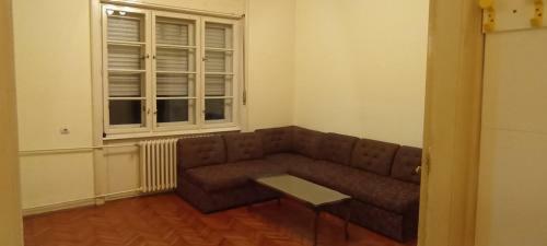Exit Apartment 2022 Rent