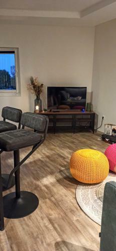 Apartamento Malac New Equipped Condo Within The City Core