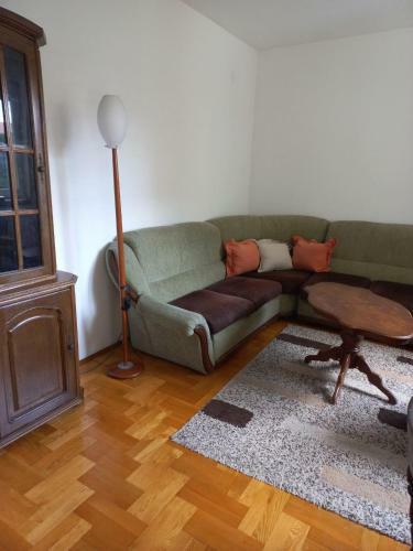 Spale One-bedroom Apartment