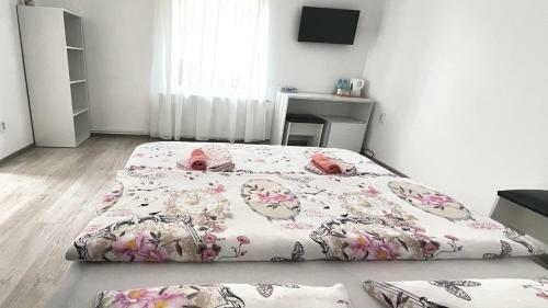 Apartament Linistit / Cozy Apartment