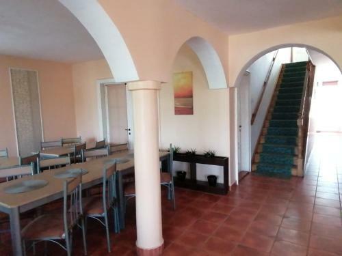 Hostal Pensiunea Cezara