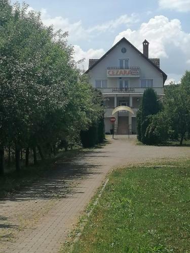 Hostal Pensiunea Cezara