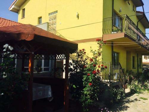 Hostal Casa Di Madi
