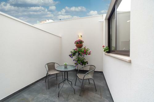 Ria Sal Apartments