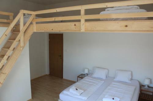 Hostal Lemonwood House