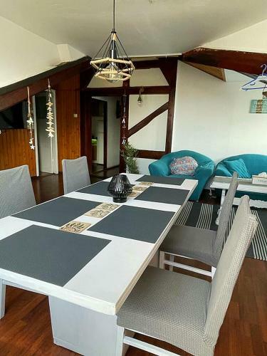 Sea Breeze Apartment Old Town