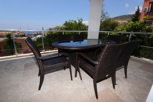 Apartamento Dubleks, Havuzlu, Deniz Manzaral? 6 Ki?ilik
