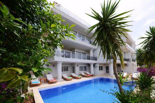 Apartamento Dubleks, Havuzlu, Deniz Manzaral? 6 Ki?ilik