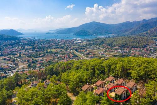 G�cek Deniz Manzaral? 4+2 Sami Villa