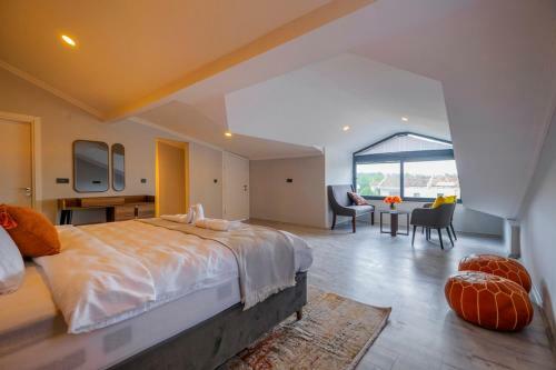 Fethiyede Denize Yak?n S�per L�ks Villa