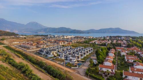 Fethiyede Denize Yak?n S�per L�ks Villa