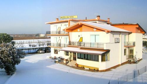 Hotel Garn� Da Vito
