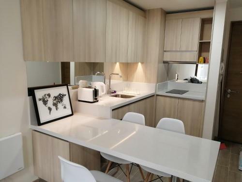 Apartamento Claro Centro_1801