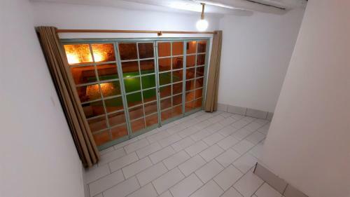 Visi�n Inmobiliaria Guest House Concept