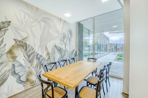 Apartamento Vista Azul 2br W/ Wifi, Pool, Parking & View
