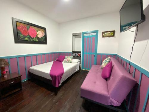 Bed & Breakfast Habitaci�n Colina Iluminada