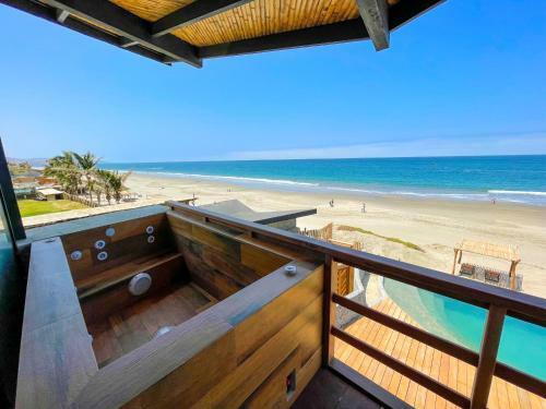 Beachfront Casa Diem Eco-luxury Vichayito