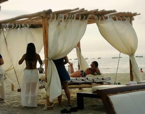 Hotel Restobar Costa Azul