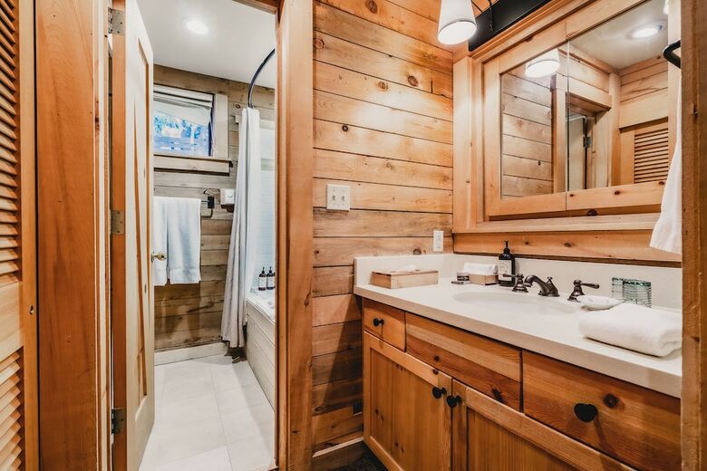 Hotel Sundance Mountain Resort