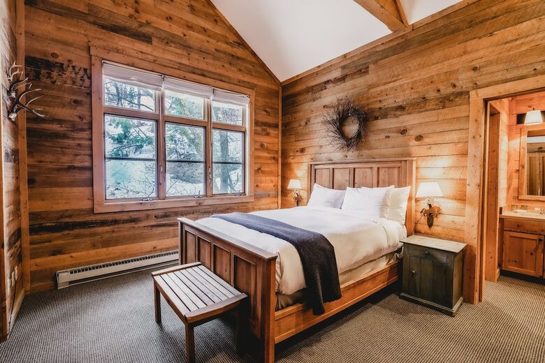 Hotel Sundance Mountain Resort