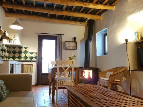Hostal La Placeta Guesthouse