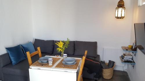 Hostal La Placeta Guesthouse