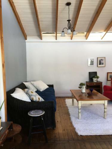 Apartamento Casa Interior Con Jard�n