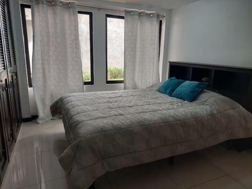 Apartamento Los Yoses Av12