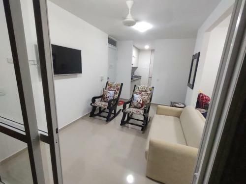 Hermoso Apartamento, Con Internet Netflix, Parqueo