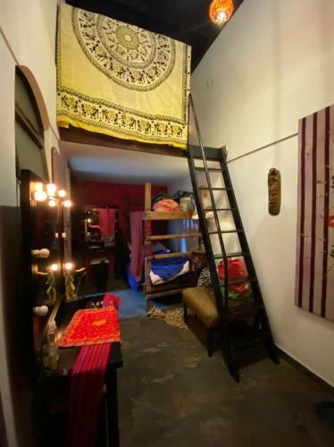 Albergue Hostal Casa F�nix
