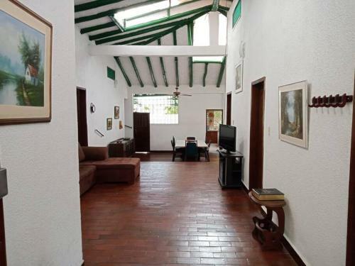 Villa En Tobia Chica !!!