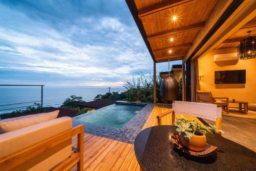 Hotel Laloon Luxury Suites - Adults Only