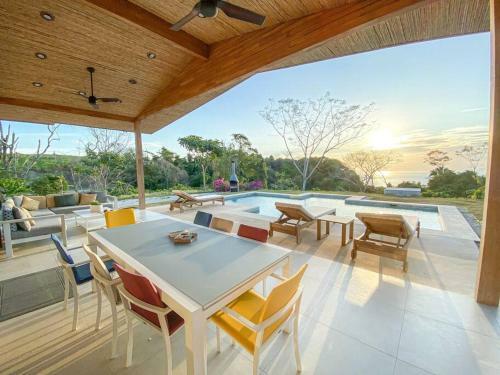Casa Esperanza Ocean View Villa