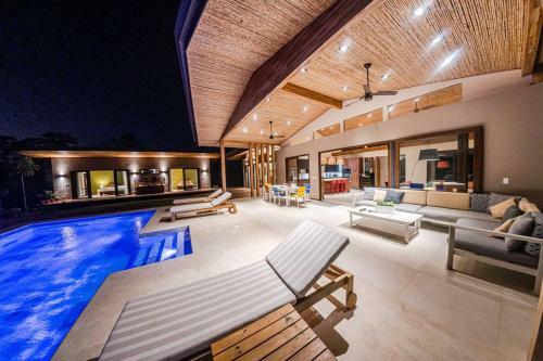 Casa Esperanza Ocean View Villa