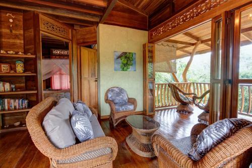 Casa Canopy Pool House 4wd Required