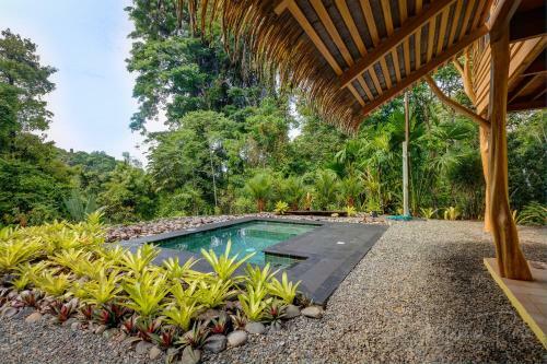 Casa Canopy Pool House 4wd Required