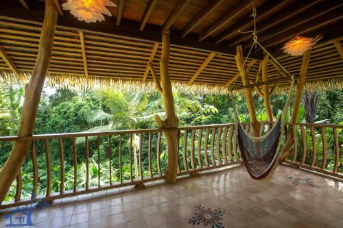 Casa Canopy Pool House 4wd Required