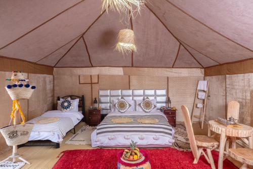 (??) Sanmao Desert Luxury Camp