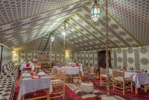 (??) Sanmao Desert Luxury Camp