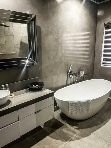@last Glentana Beach House