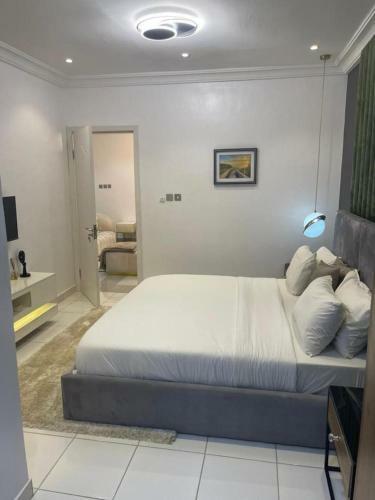 Exclusive 2 Bedroom Apartment