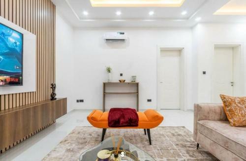 Aurora Apartment