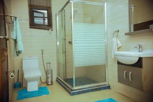 Apartamento Fully Furnished 5 Bedroom House.