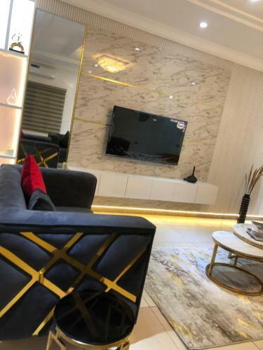 Apartamento Westwing Short Lets And Hotel