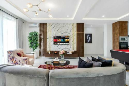 Keduu 2 Bedroom Luxury Apartment Lekki Snooker