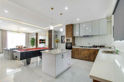 Keduu 2 Bedroom Luxury Apartment Lekki Snooker