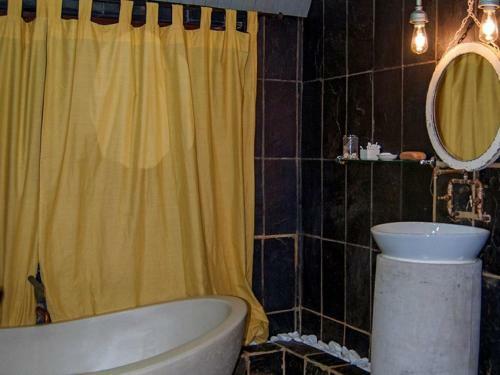Lodge Evarne's Horse Hotel